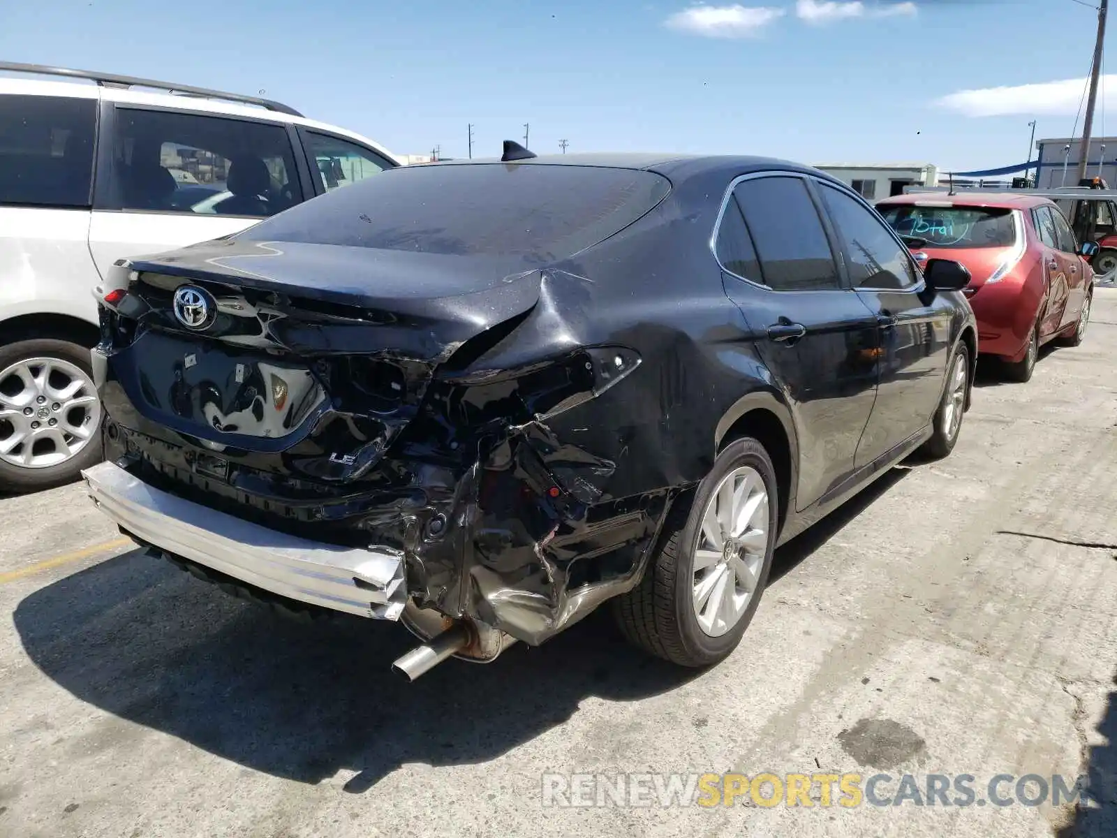 4 Photograph of a damaged car 4T1C11AKXMU449373 TOYOTA CAMRY 2021