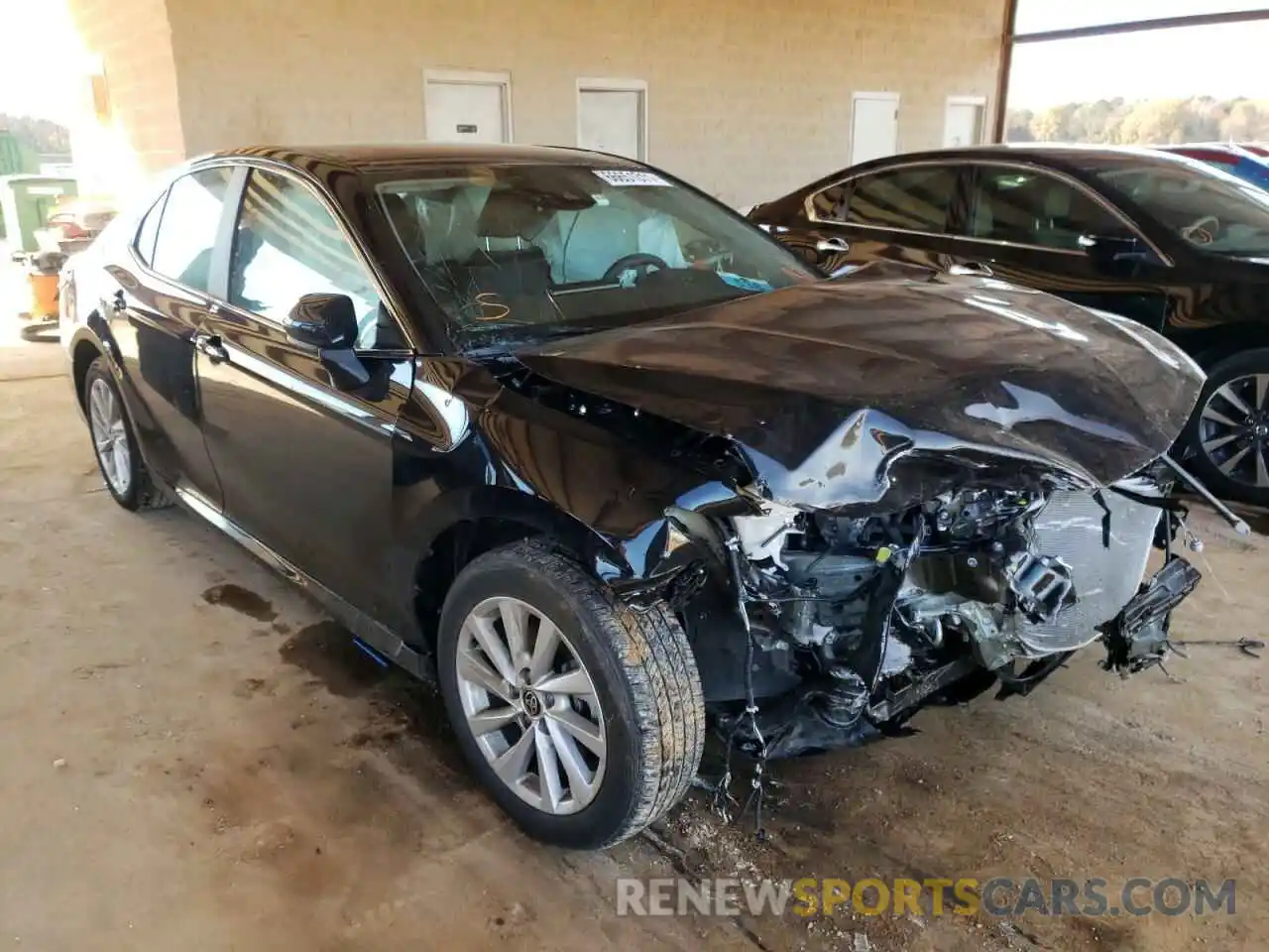 1 Photograph of a damaged car 4T1C11AKXMU453519 TOYOTA CAMRY 2021