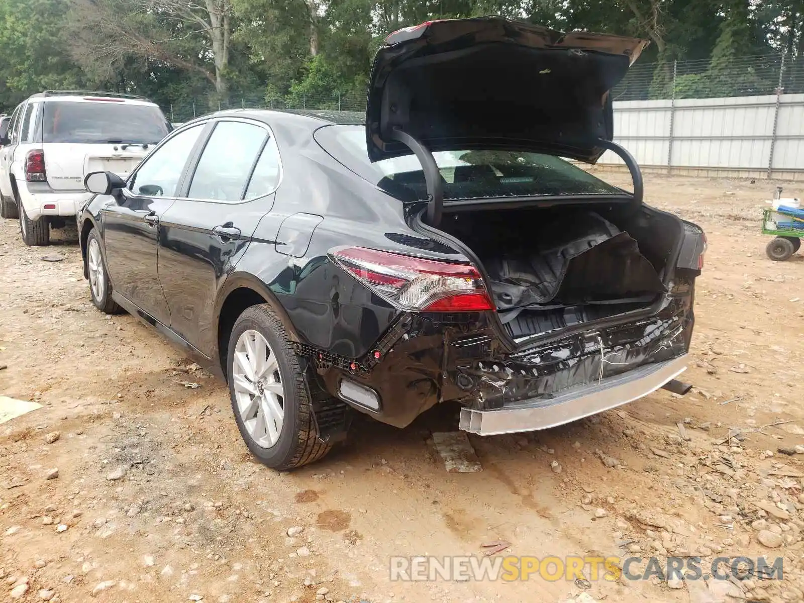 3 Photograph of a damaged car 4T1C11AKXMU455688 TOYOTA CAMRY 2021