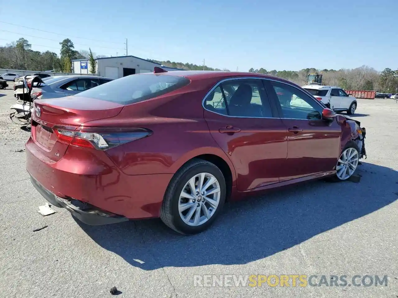 3 Photograph of a damaged car 4T1C11AKXMU464777 TOYOTA CAMRY 2021