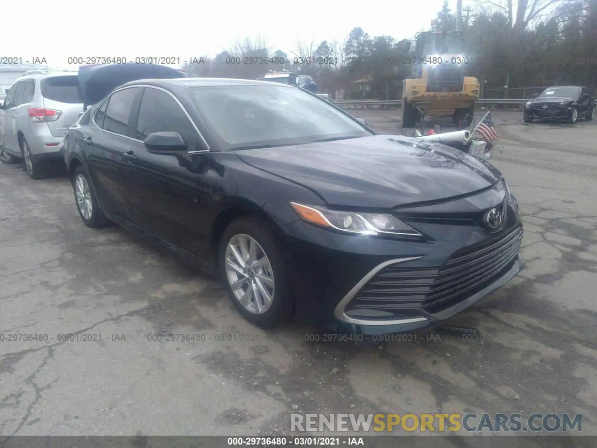 1 Photograph of a damaged car 4T1C11AKXMU550784 TOYOTA CAMRY 2021