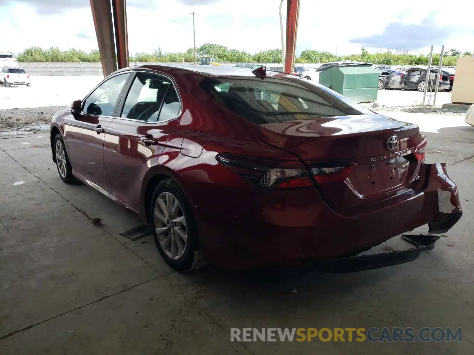 3 Photograph of a damaged car 4T1C11AKXMU558478 TOYOTA CAMRY 2021