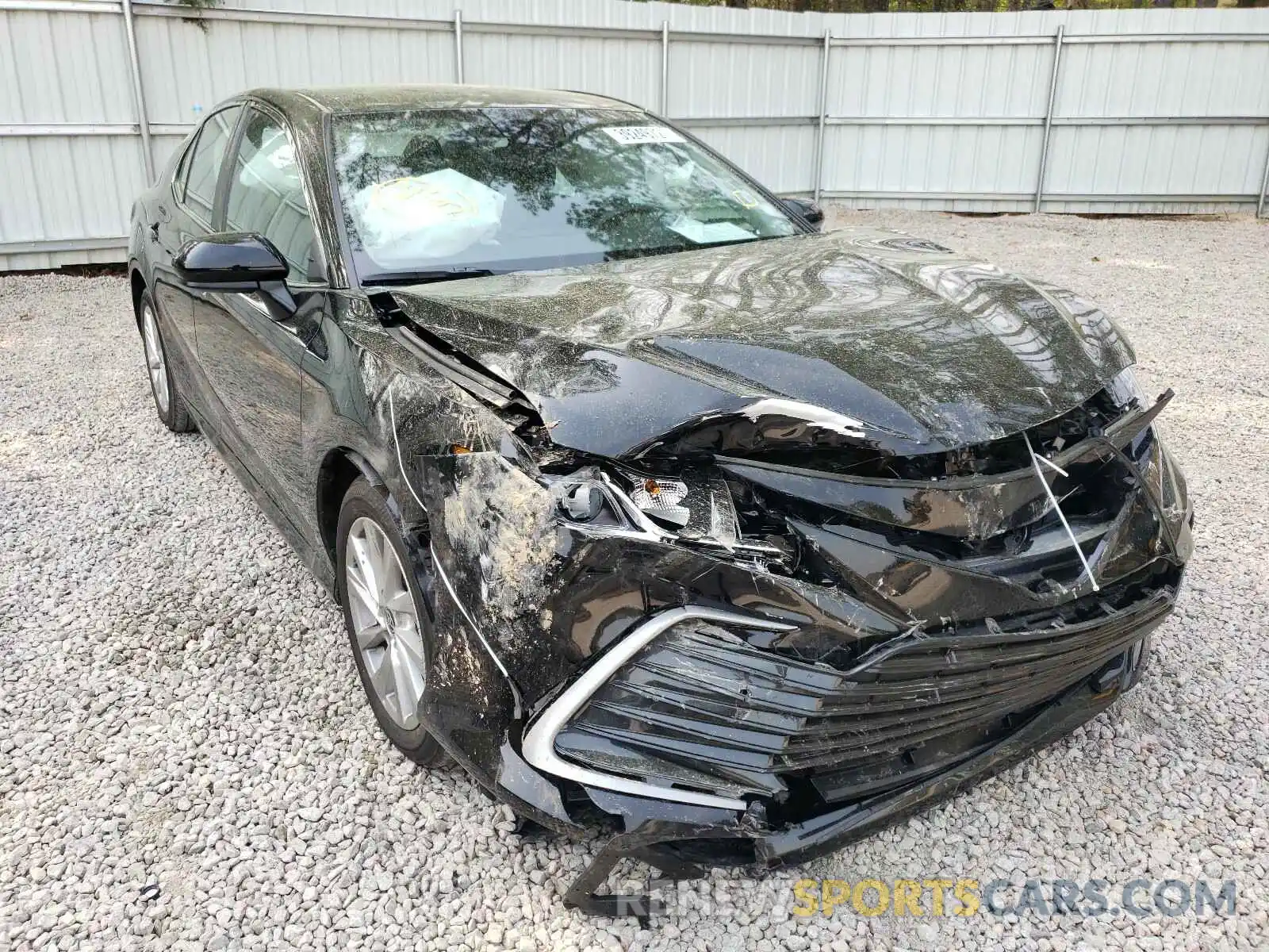 1 Photograph of a damaged car 4T1C11AKXMU560246 TOYOTA CAMRY 2021