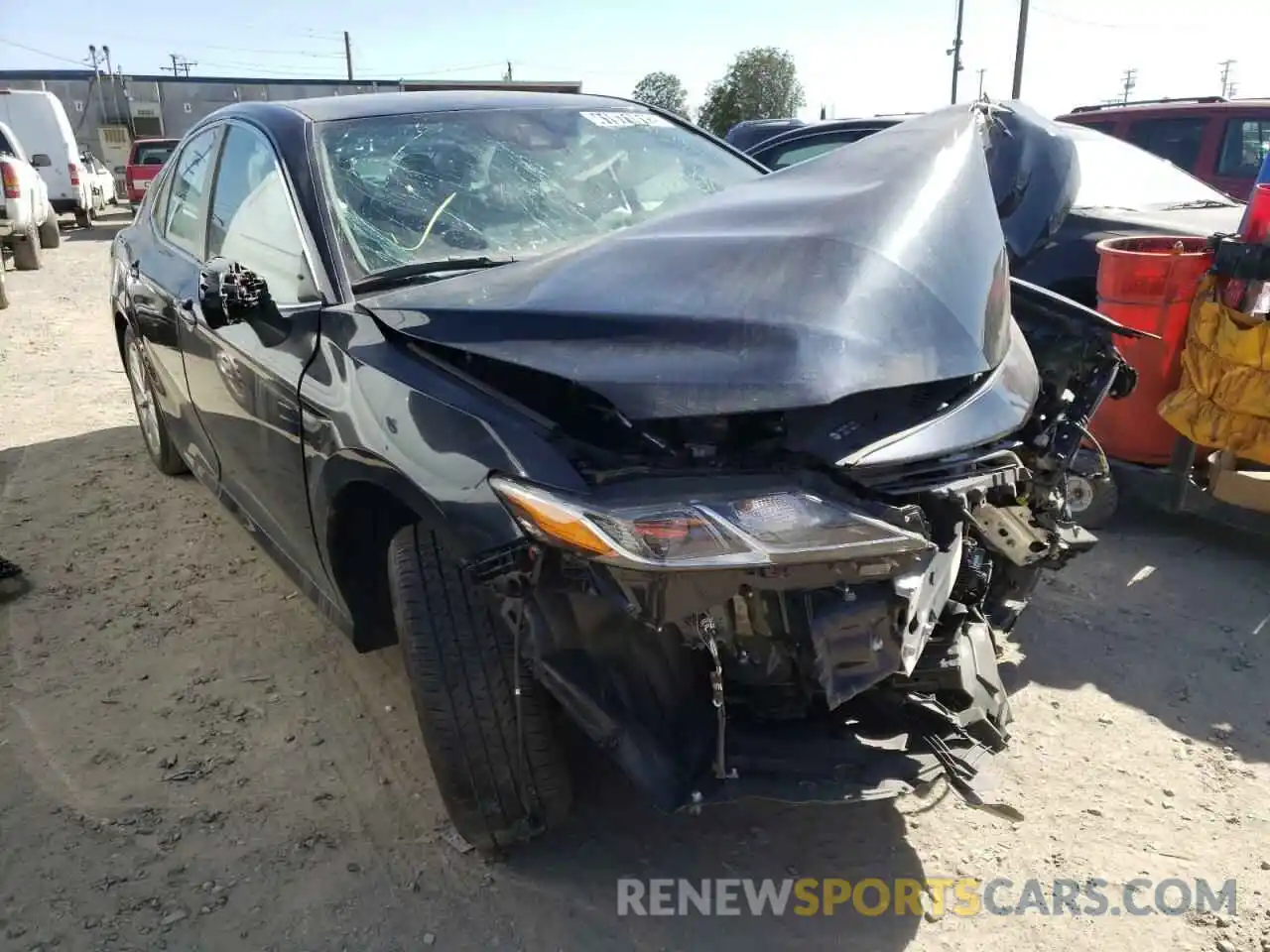 1 Photograph of a damaged car 4T1C11AKXMU562174 TOYOTA CAMRY 2021