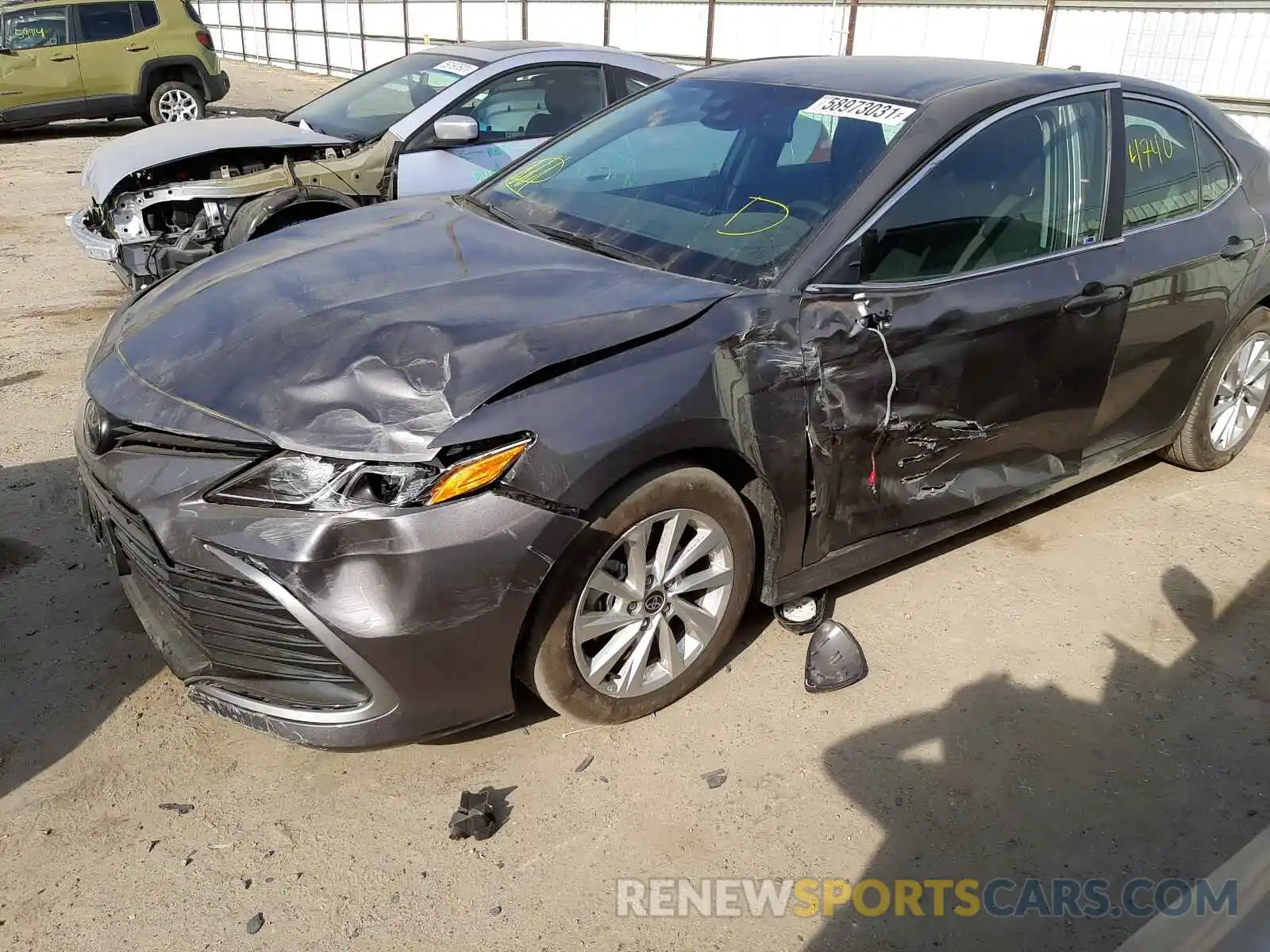 9 Photograph of a damaged car 4T1C11AKXMU564376 TOYOTA CAMRY 2021