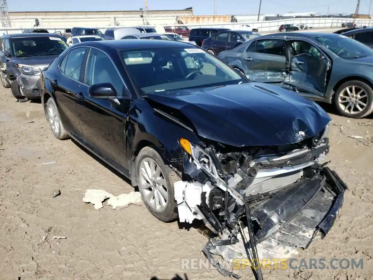 1 Photograph of a damaged car 4T1C11AKXMU571635 TOYOTA CAMRY 2021