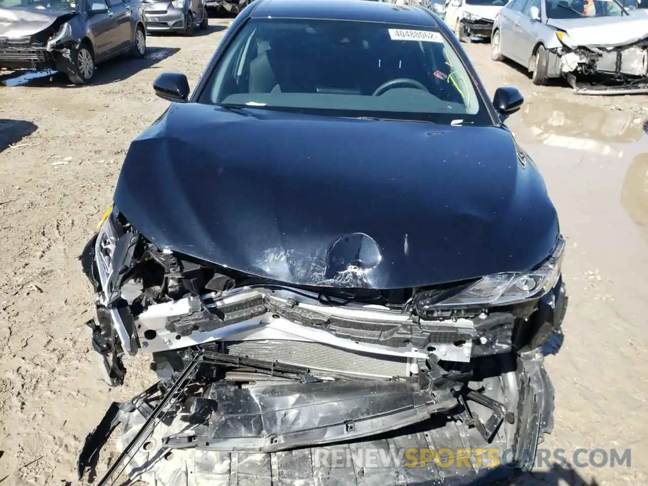 9 Photograph of a damaged car 4T1C11AKXMU571635 TOYOTA CAMRY 2021