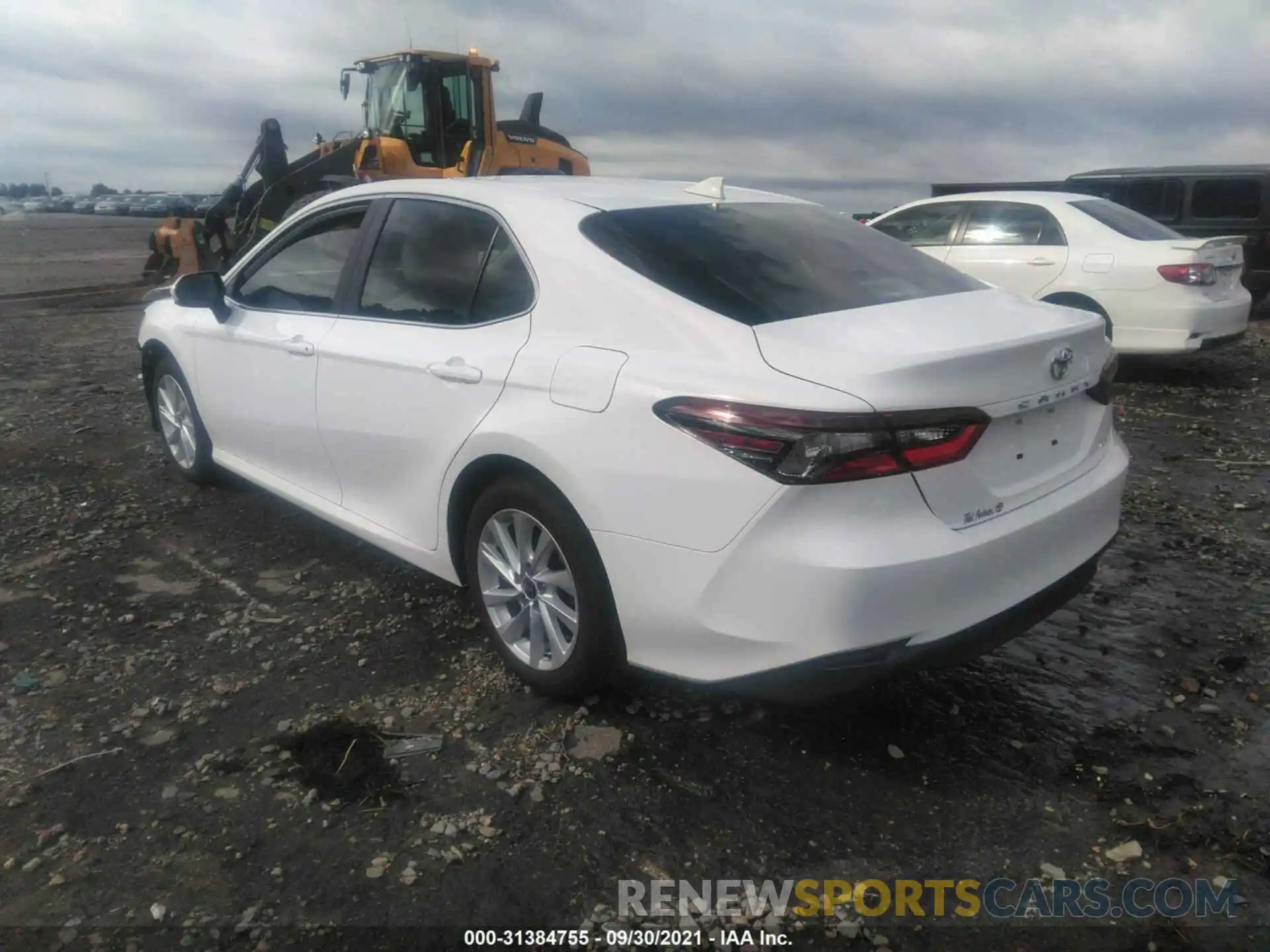 3 Photograph of a damaged car 4T1C11AKXMU575300 TOYOTA CAMRY 2021