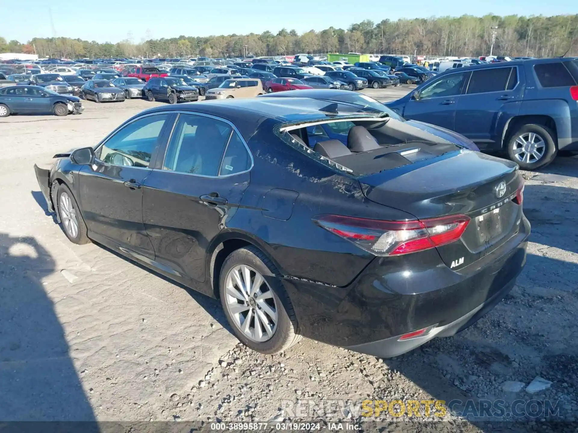 3 Photograph of a damaged car 4T1C11AKXMU583994 TOYOTA CAMRY 2021