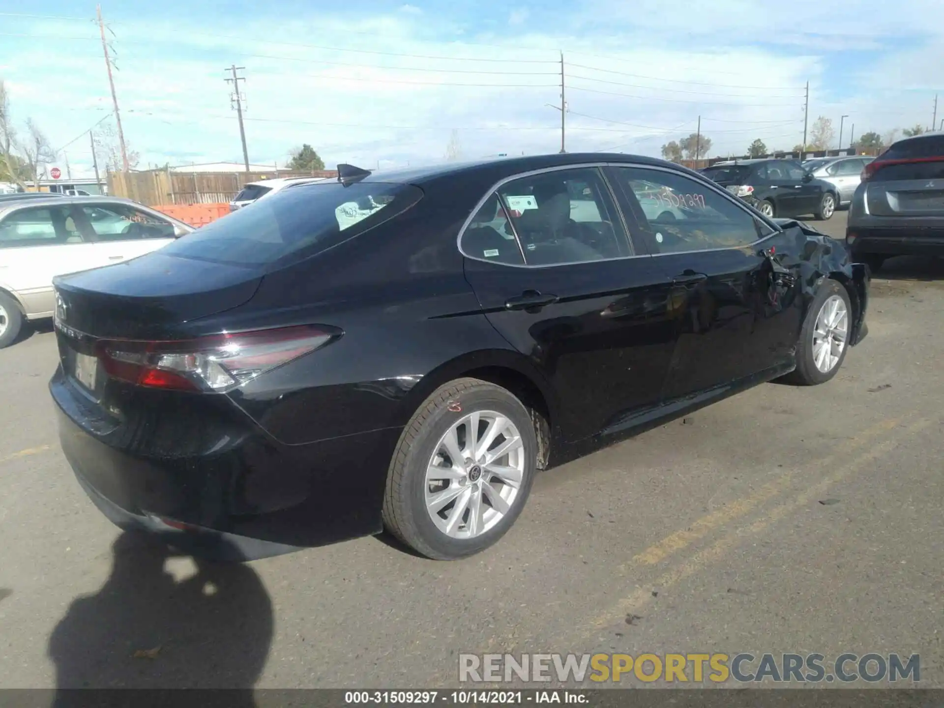 4 Photograph of a damaged car 4T1C11AKXMU587222 TOYOTA CAMRY 2021