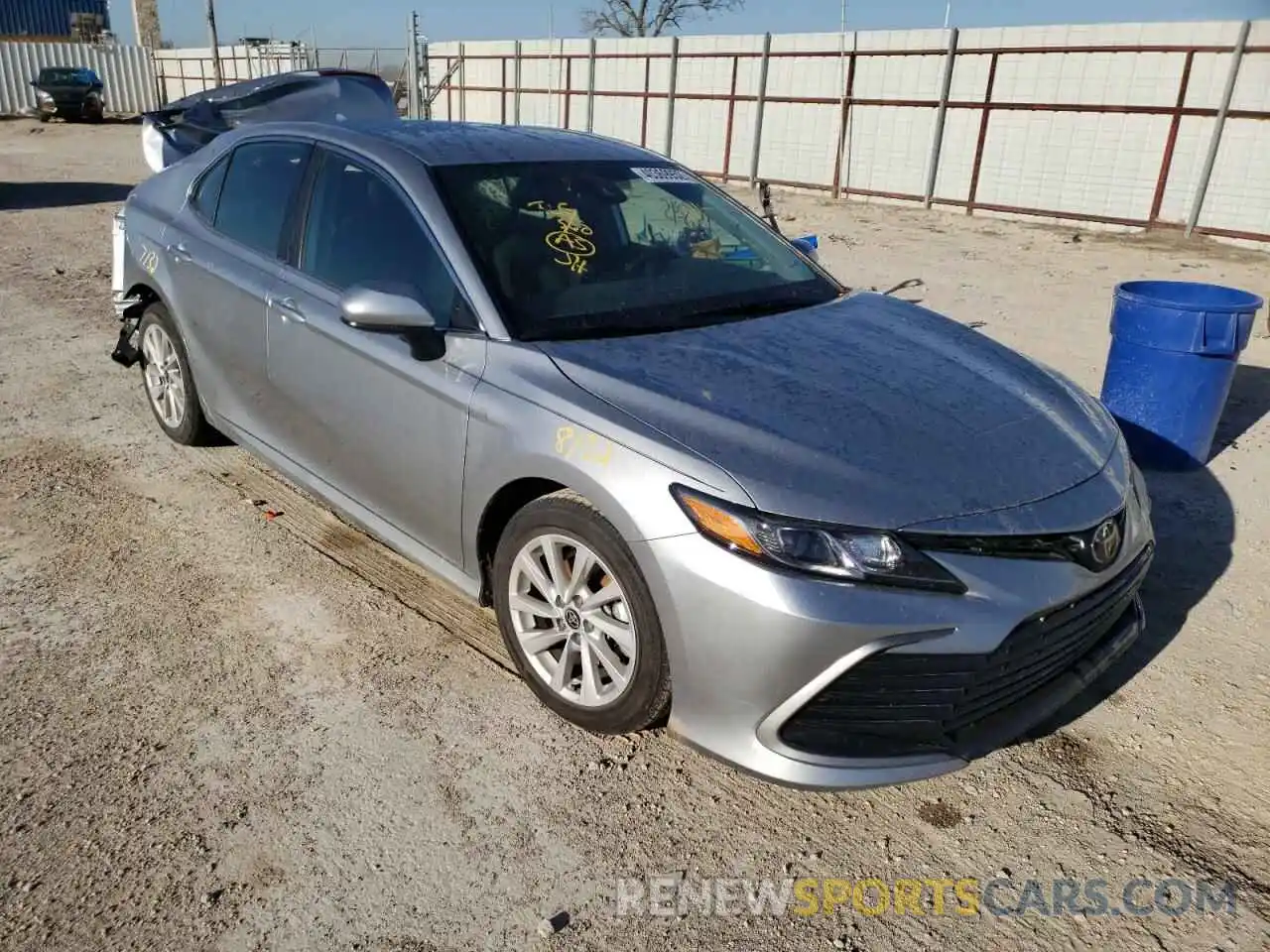 1 Photograph of a damaged car 4T1C11AKXMU597118 TOYOTA CAMRY 2021