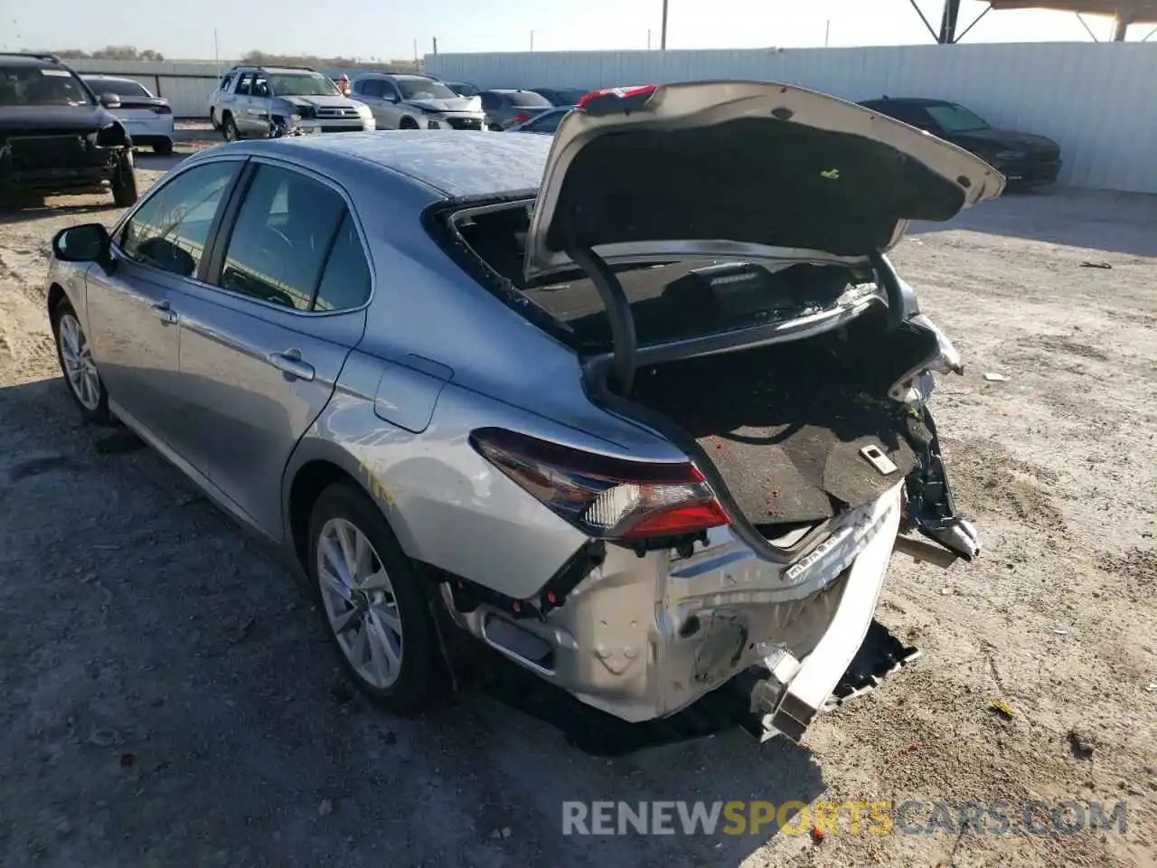 3 Photograph of a damaged car 4T1C11AKXMU597118 TOYOTA CAMRY 2021