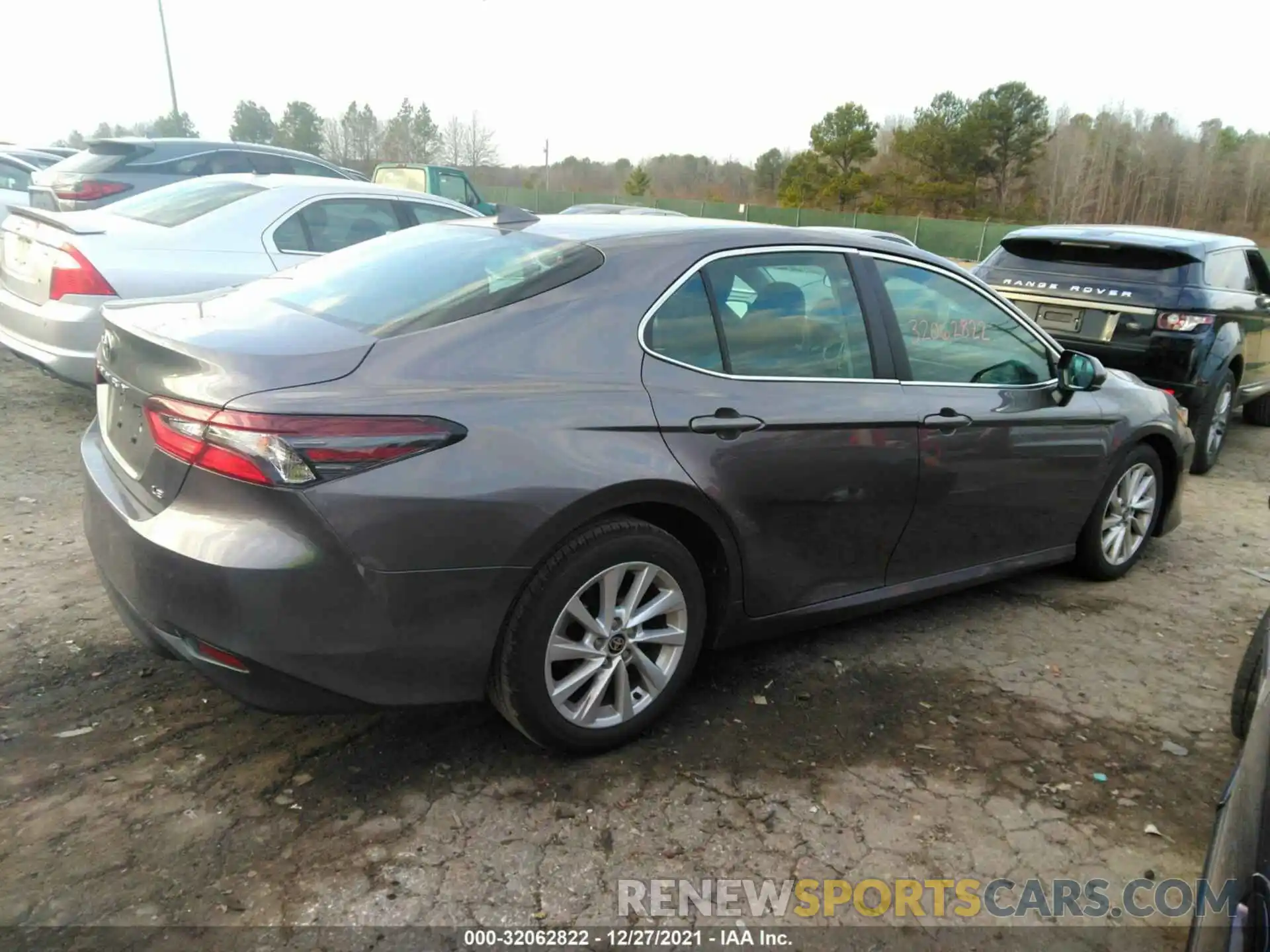 4 Photograph of a damaged car 4T1C11AKXMU600227 TOYOTA CAMRY 2021