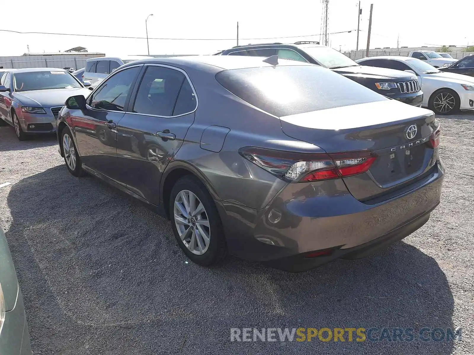 3 Photograph of a damaged car 4T1C11AKXMU604925 TOYOTA CAMRY 2021