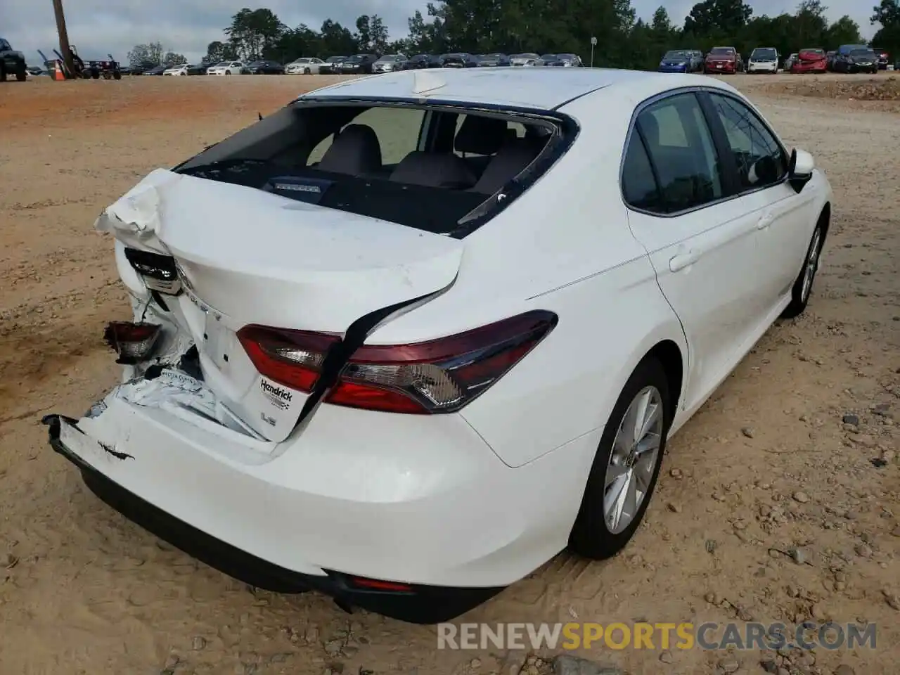 4 Photograph of a damaged car 4T1C11AKXMU610322 TOYOTA CAMRY 2021