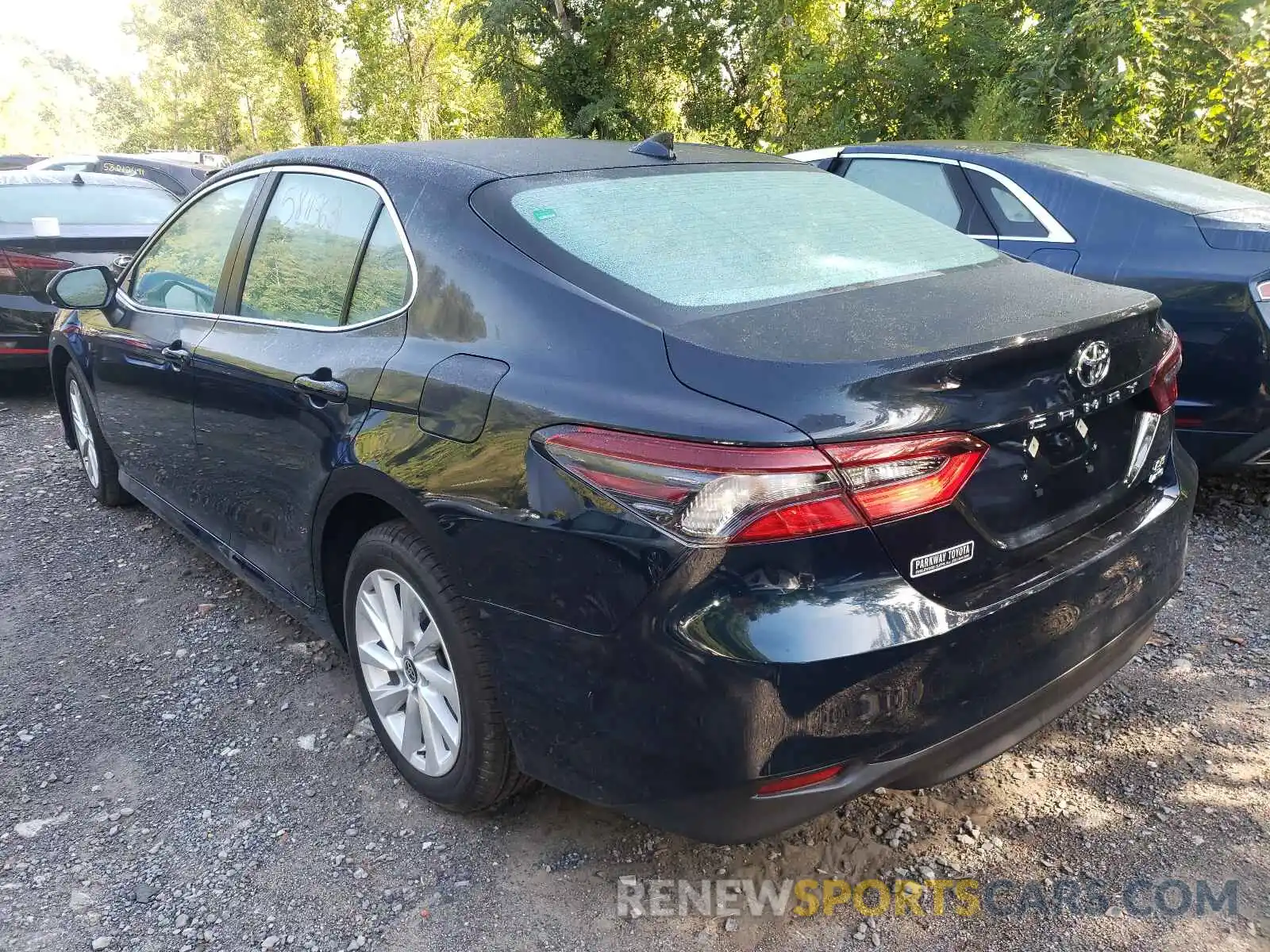 3 Photograph of a damaged car 4T1C11BK0MU037557 TOYOTA CAMRY 2021