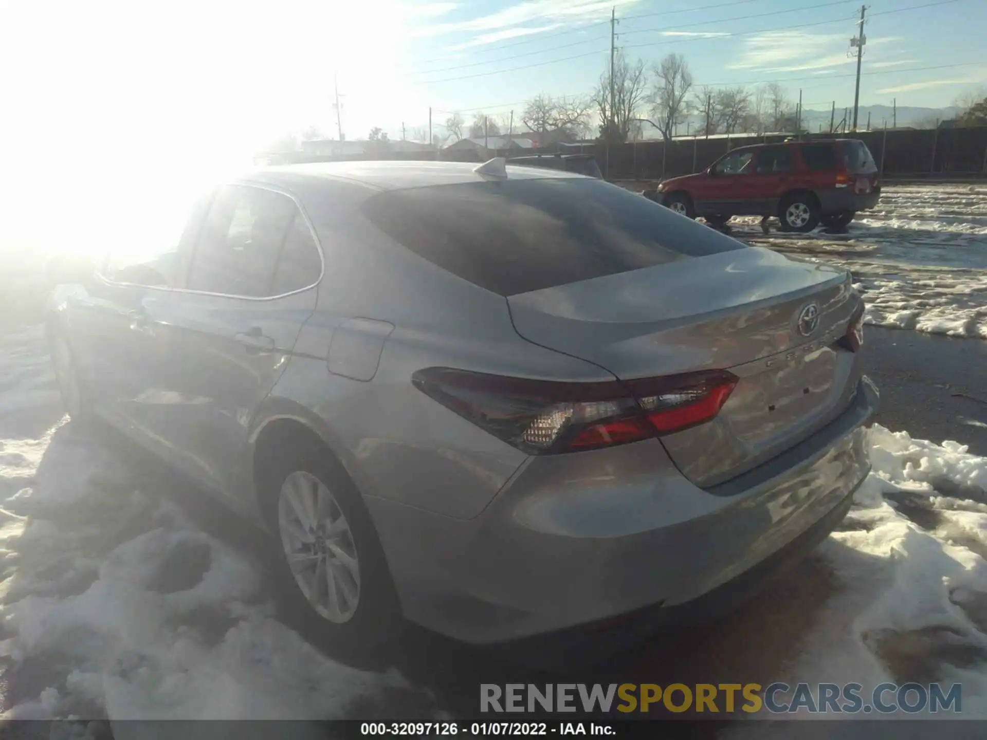 3 Photograph of a damaged car 4T1C11BK0MU043486 TOYOTA CAMRY 2021