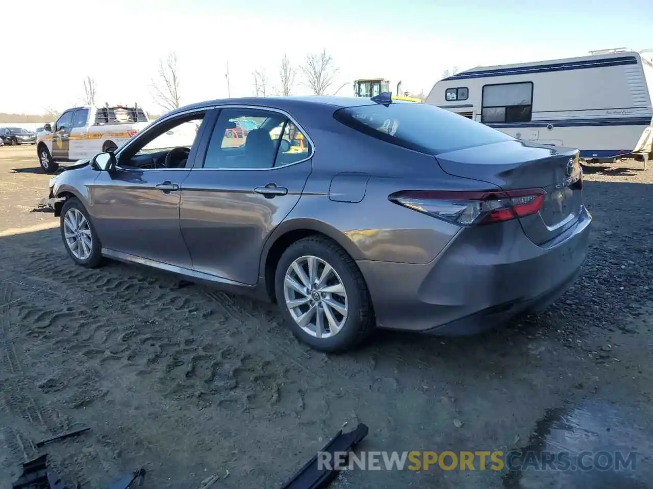 2 Photograph of a damaged car 4T1C11BK1MU020671 TOYOTA CAMRY 2021