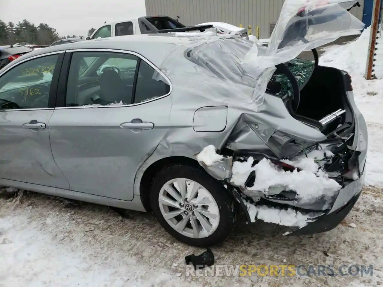 9 Photograph of a damaged car 4T1C11BK2MU026107 TOYOTA CAMRY 2021