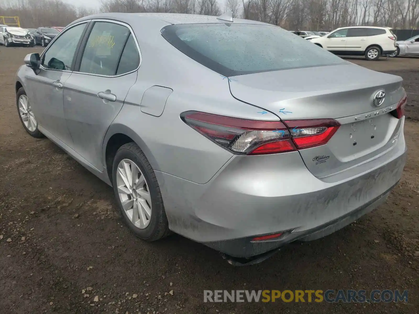 3 Photograph of a damaged car 4T1C11BK3MU020235 TOYOTA CAMRY 2021