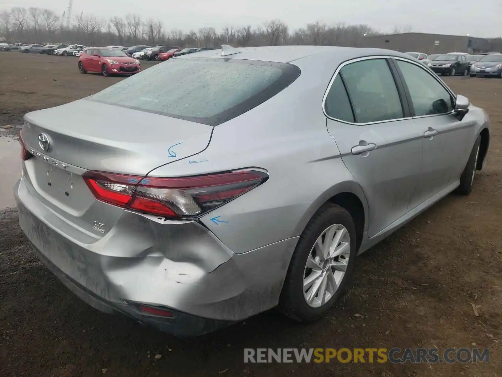 4 Photograph of a damaged car 4T1C11BK3MU020235 TOYOTA CAMRY 2021