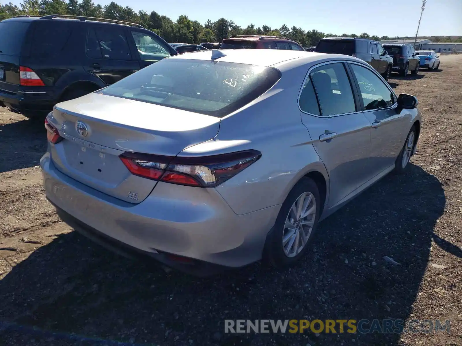 4 Photograph of a damaged car 4T1C11BK3MU022826 TOYOTA CAMRY 2021