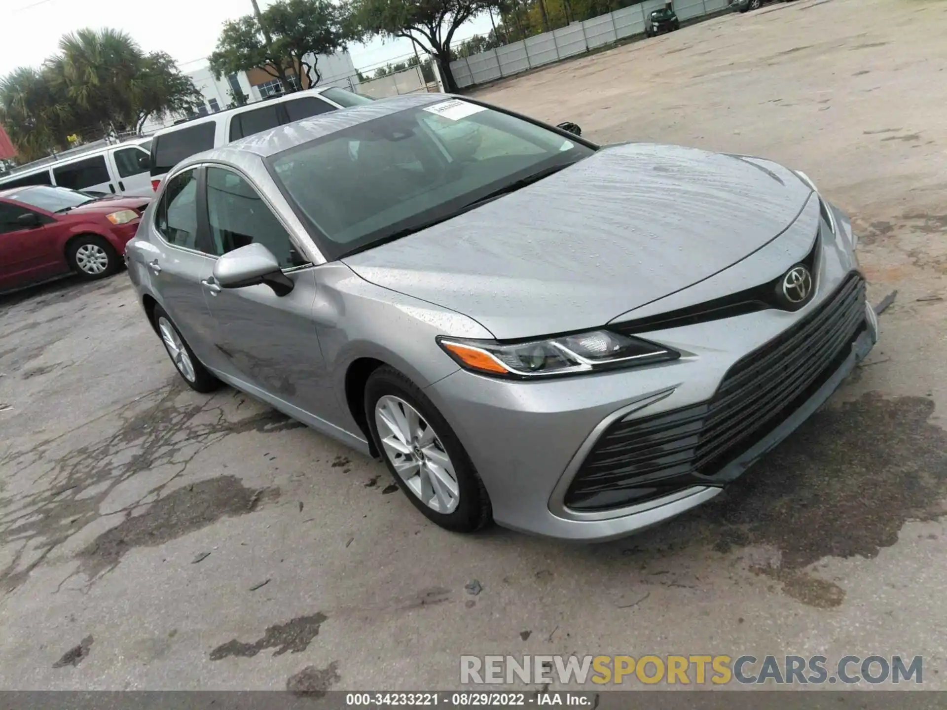 1 Photograph of a damaged car 4T1C11BK3MU027606 TOYOTA CAMRY 2021