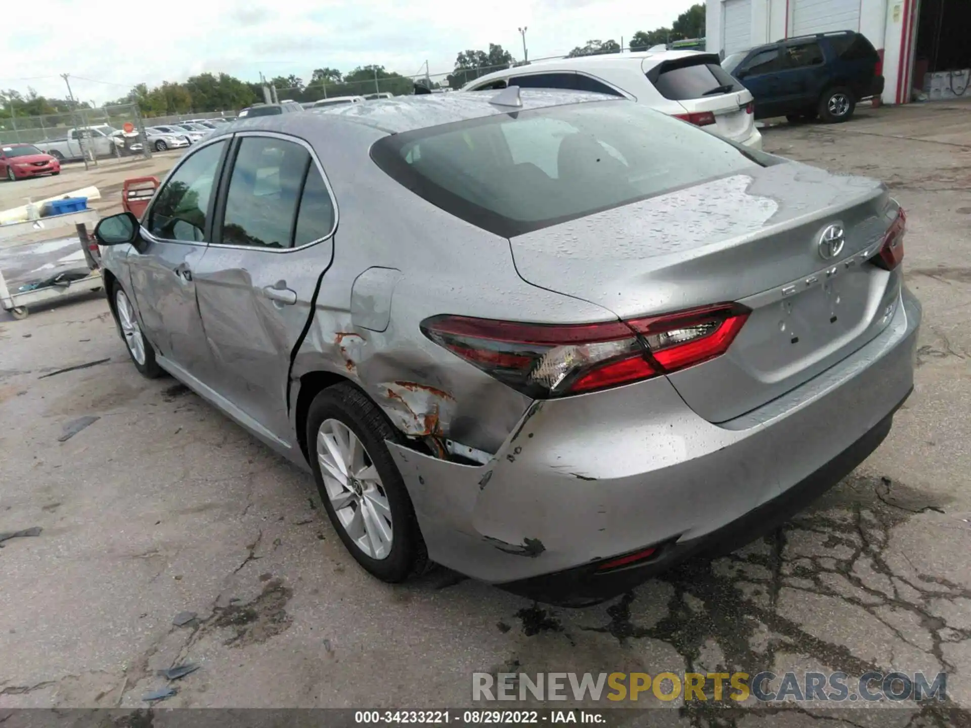 3 Photograph of a damaged car 4T1C11BK3MU027606 TOYOTA CAMRY 2021