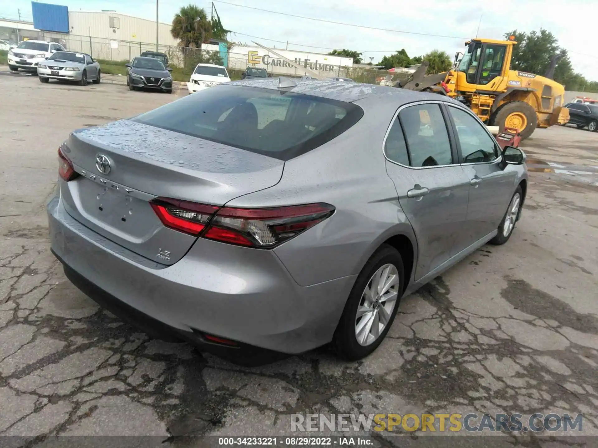 4 Photograph of a damaged car 4T1C11BK3MU027606 TOYOTA CAMRY 2021