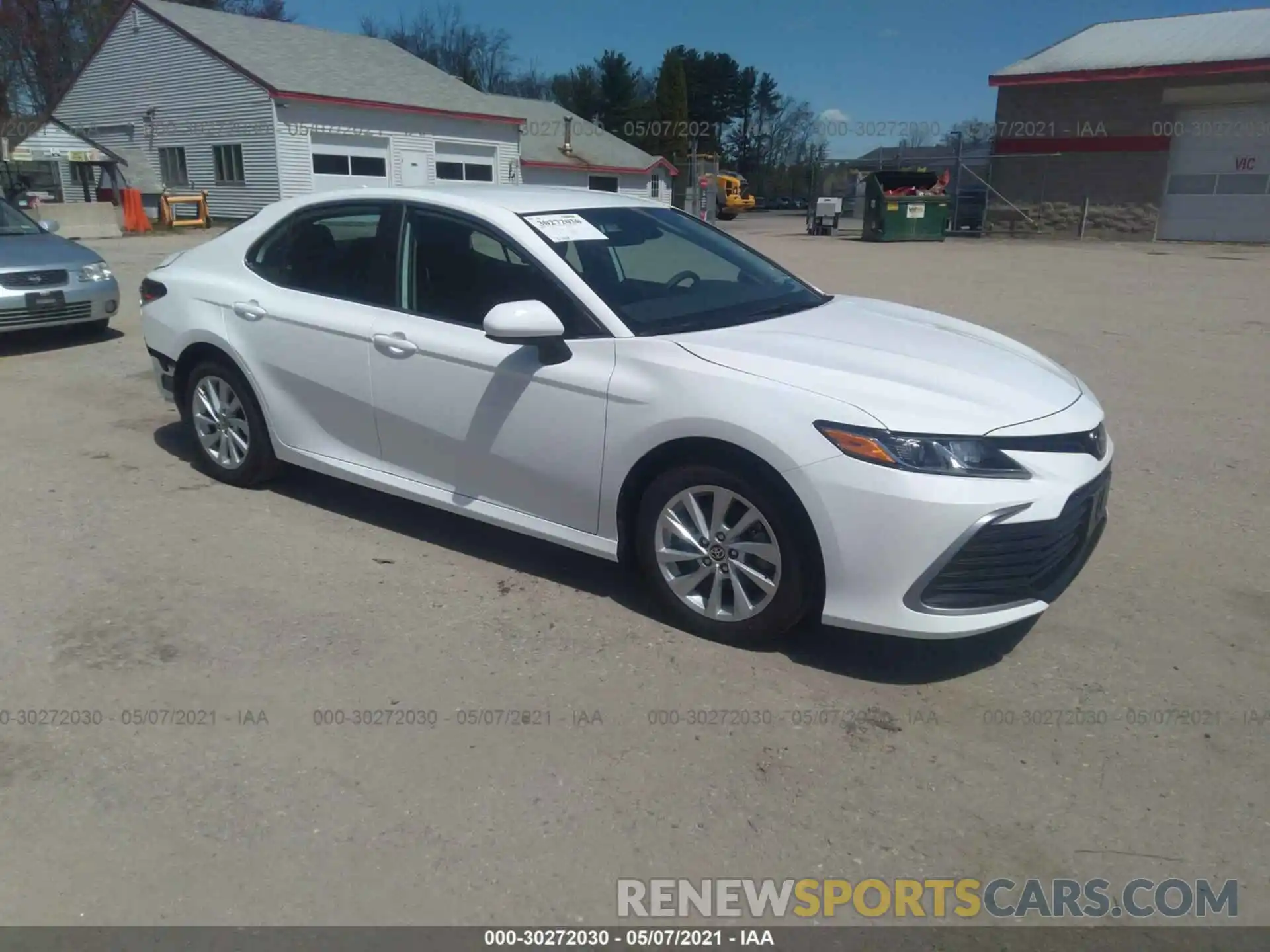 1 Photograph of a damaged car 4T1C11BK4MU027484 TOYOTA CAMRY 2021