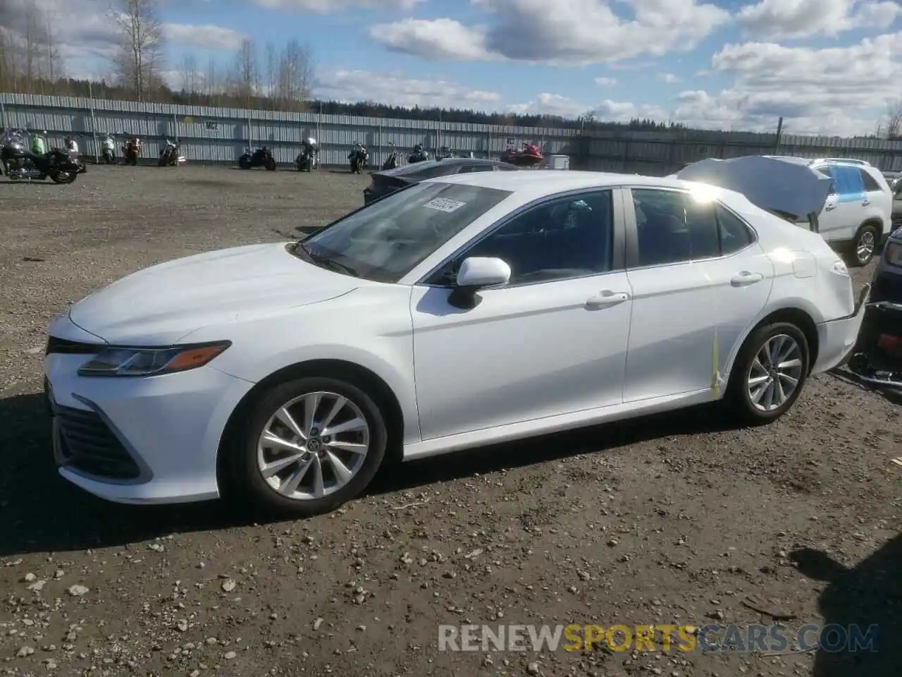 1 Photograph of a damaged car 4T1C11BK4MU033608 TOYOTA CAMRY 2021