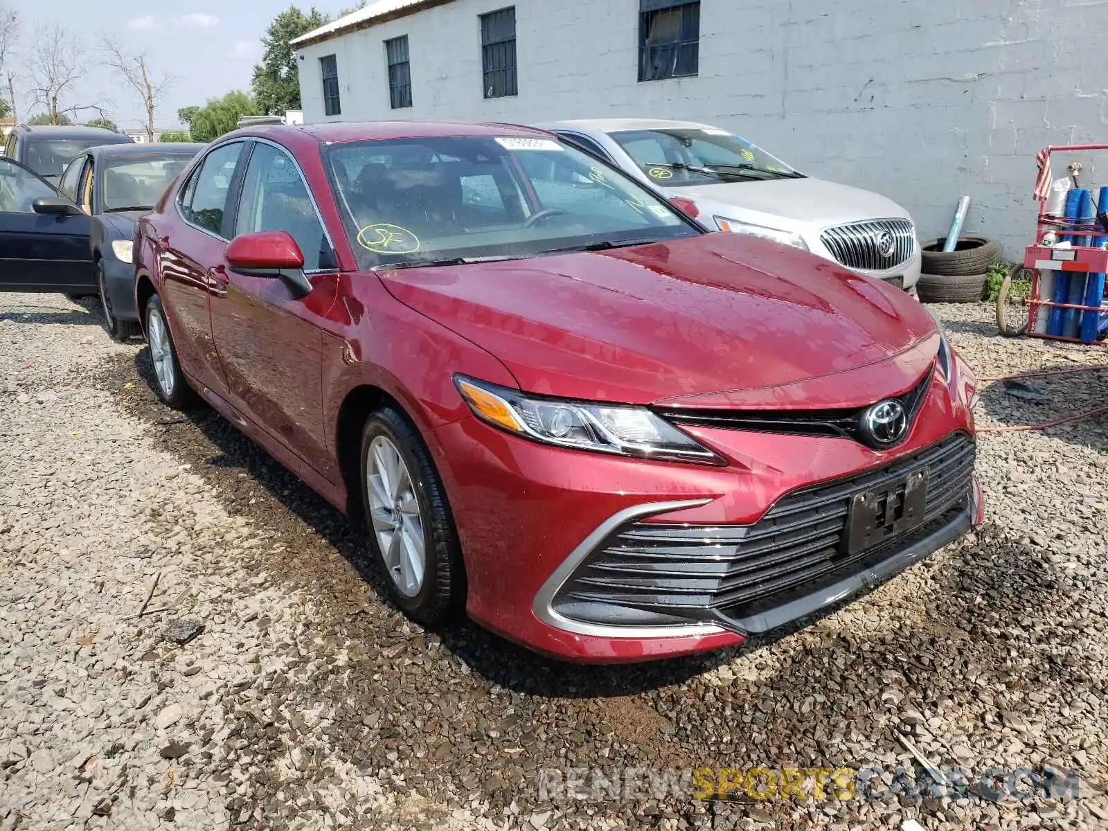 1 Photograph of a damaged car 4T1C11BK4MU036461 TOYOTA CAMRY 2021