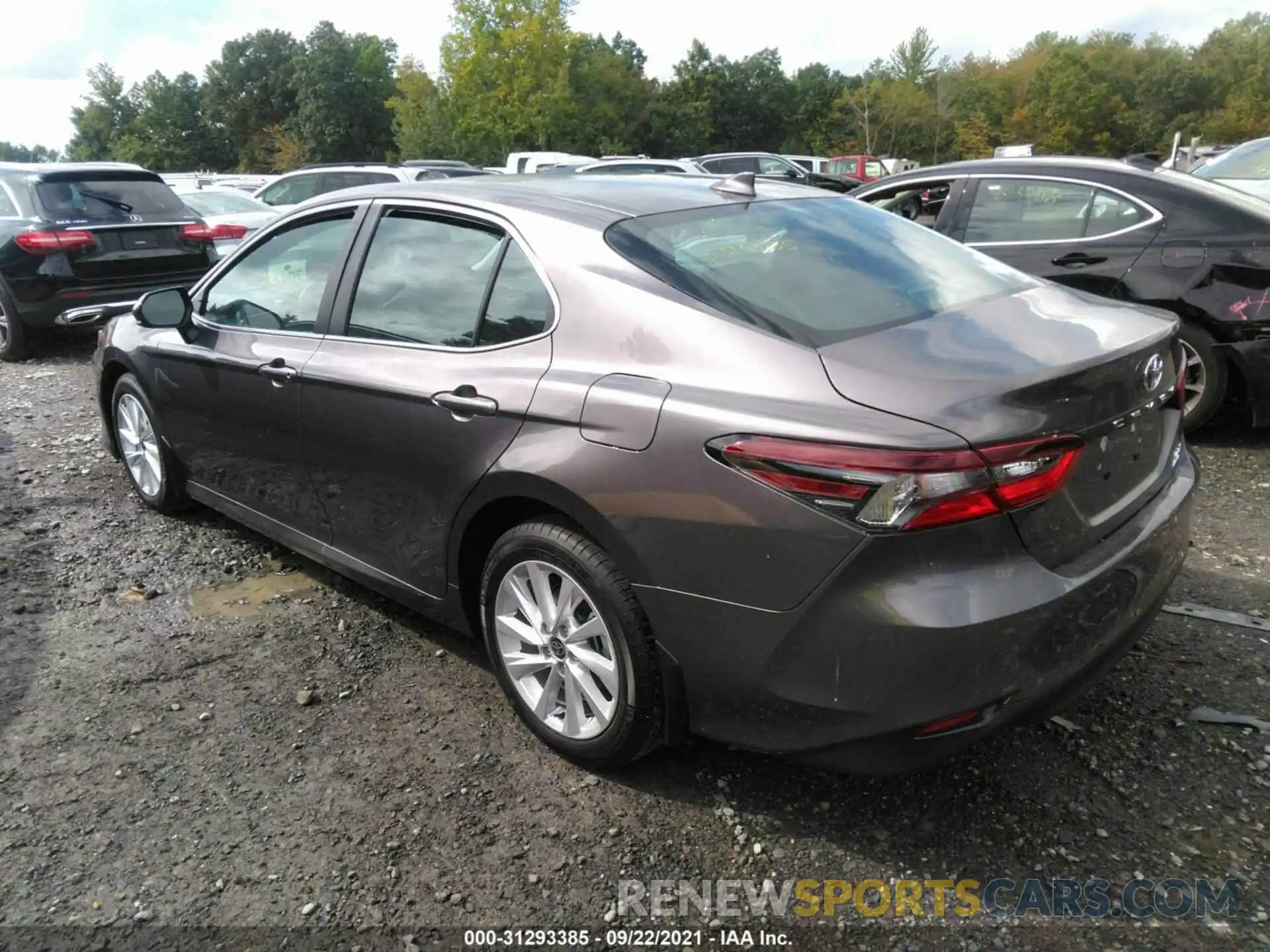 3 Photograph of a damaged car 4T1C11BK4MU040316 TOYOTA CAMRY 2021