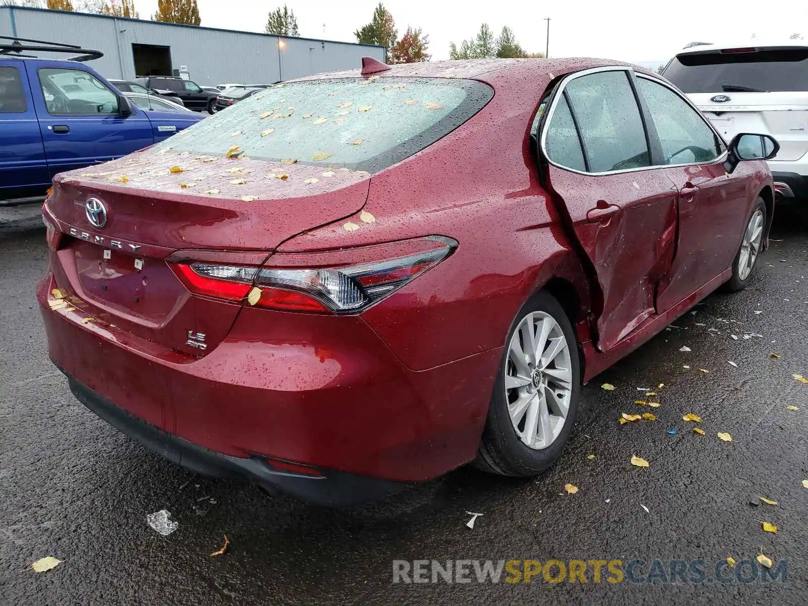 4 Photograph of a damaged car 4T1C11BK5MU042513 TOYOTA CAMRY 2021