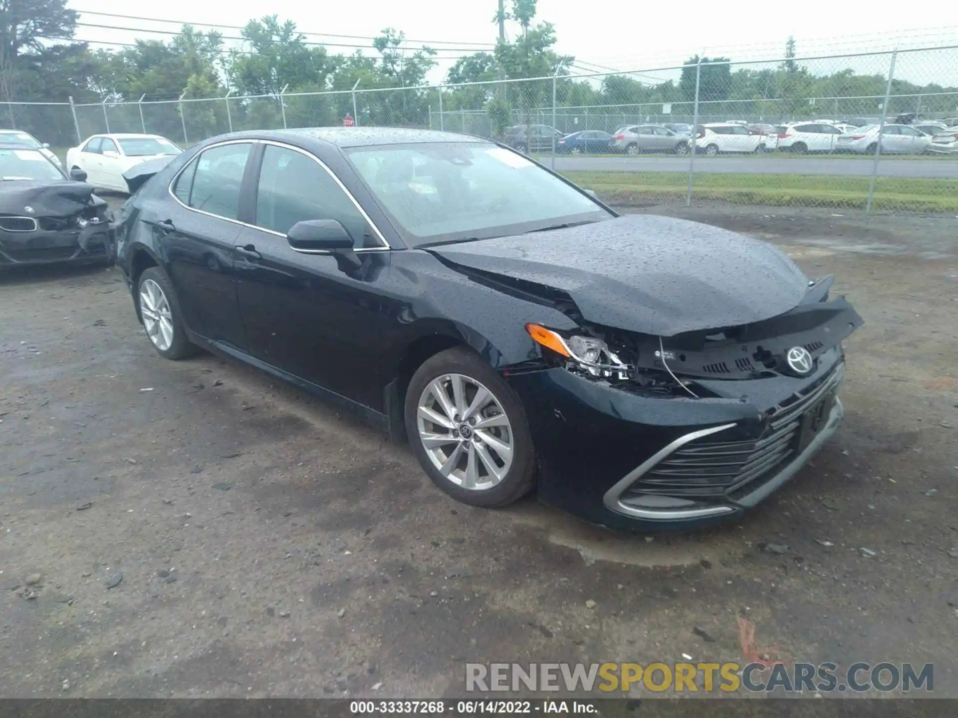 1 Photograph of a damaged car 4T1C11BK6MU027843 TOYOTA CAMRY 2021