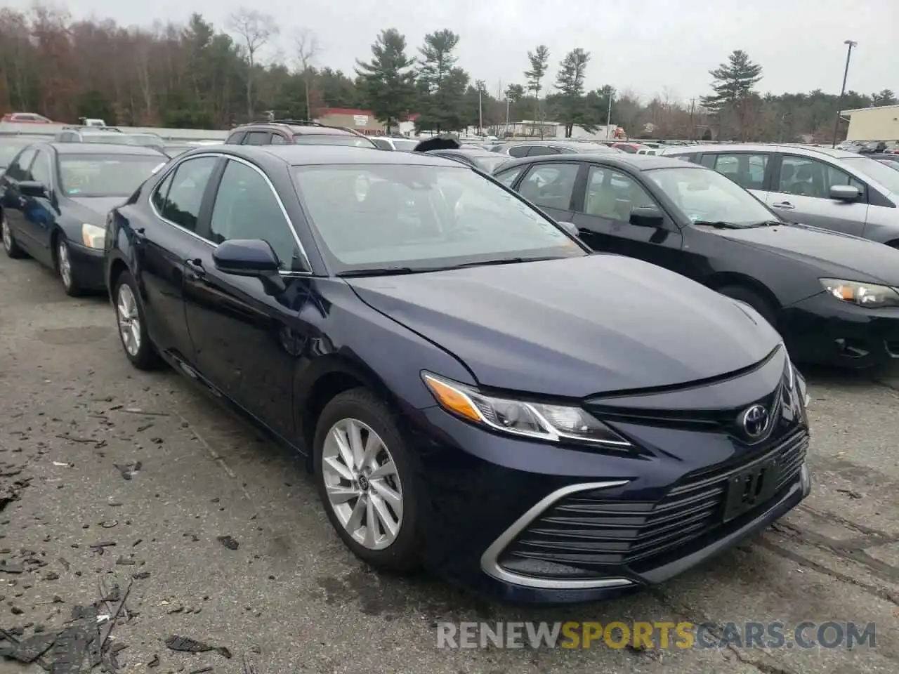 1 Photograph of a damaged car 4T1C11BK7MU021808 TOYOTA CAMRY 2021