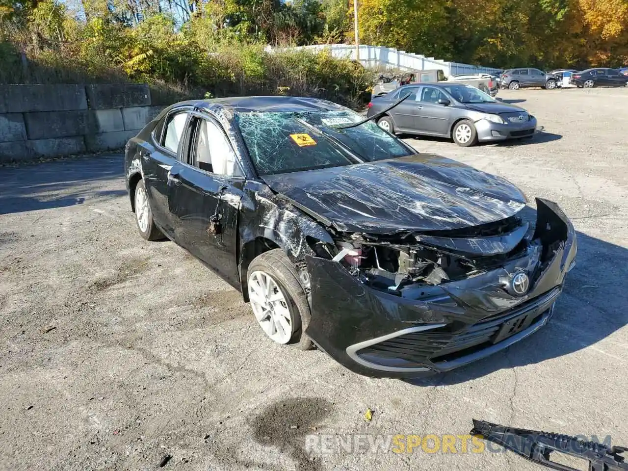 1 Photograph of a damaged car 4T1C11BK8MU026709 TOYOTA CAMRY 2021