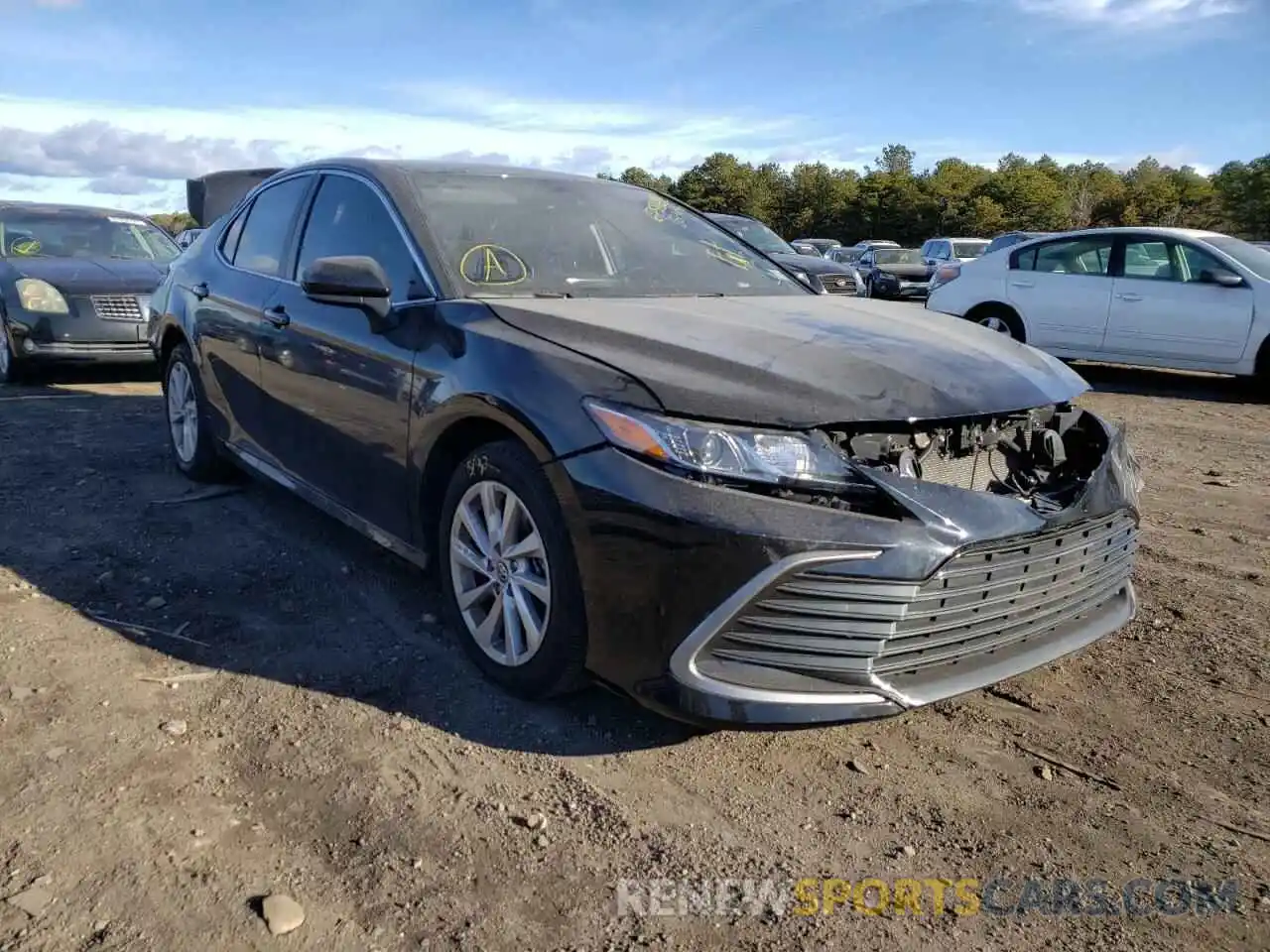 1 Photograph of a damaged car 4T1C11BK9MU023642 TOYOTA CAMRY 2021