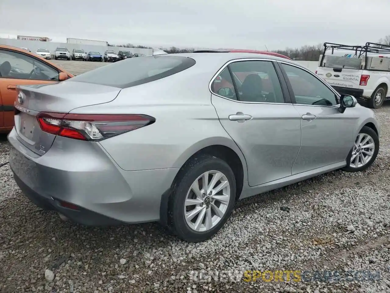 3 Photograph of a damaged car 4T1C11BK9MU040540 TOYOTA CAMRY 2021