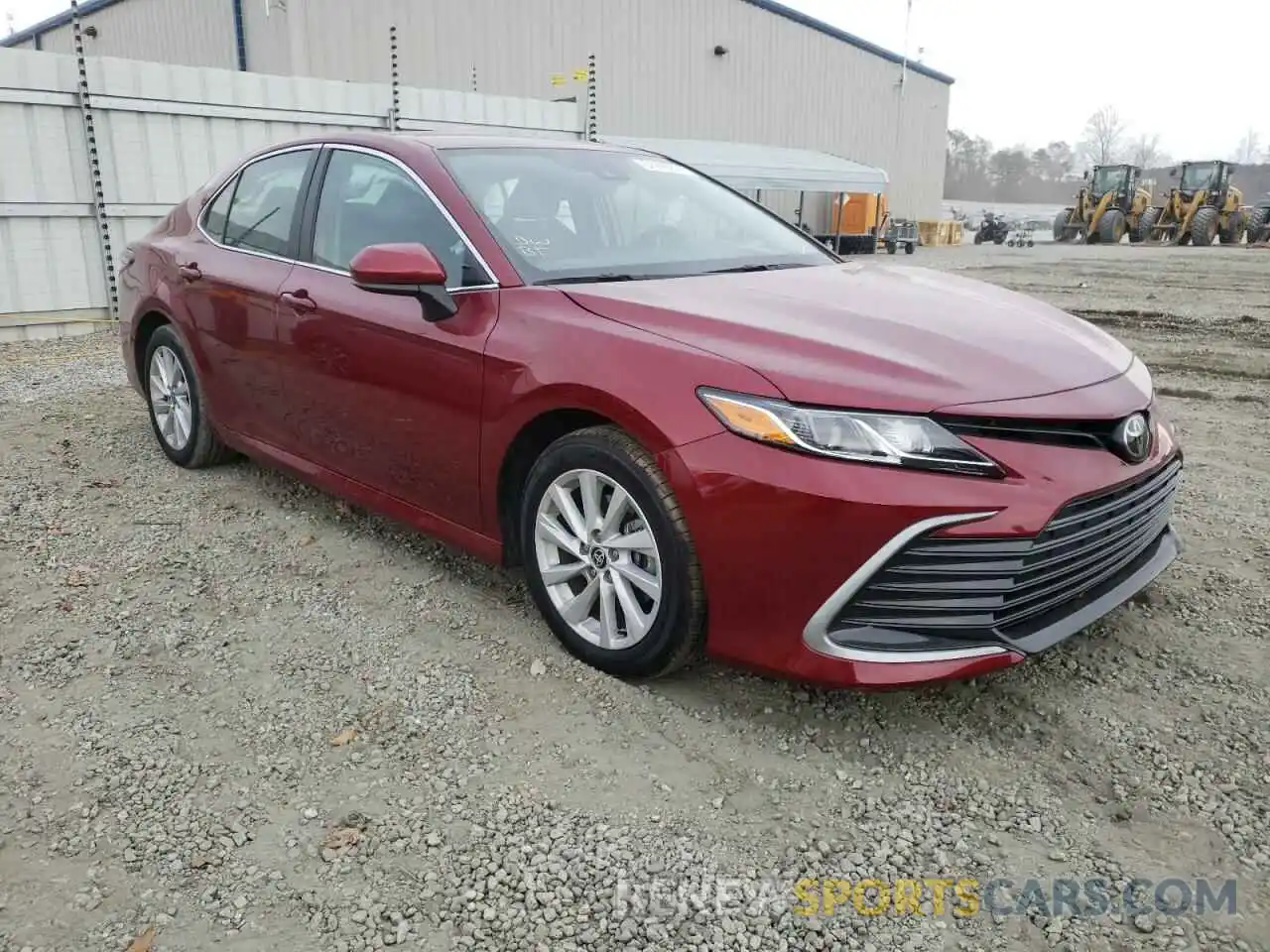 1 Photograph of a damaged car 4T1C11BKXMU027361 TOYOTA CAMRY 2021