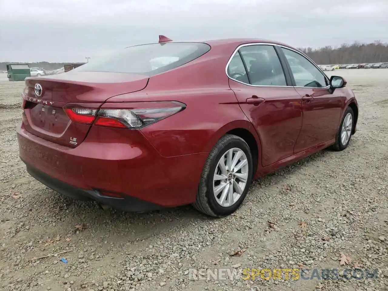 4 Photograph of a damaged car 4T1C11BKXMU027361 TOYOTA CAMRY 2021