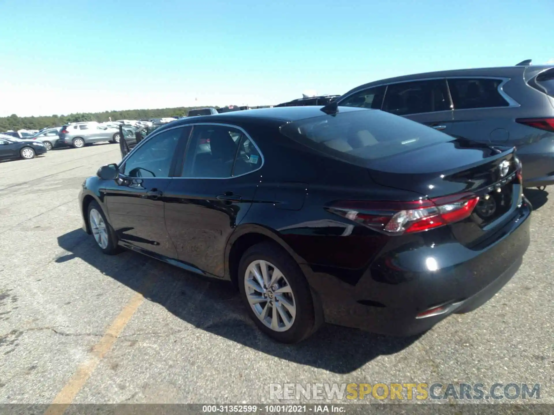 3 Photograph of a damaged car 4T1C11BKXMU029756 TOYOTA CAMRY 2021