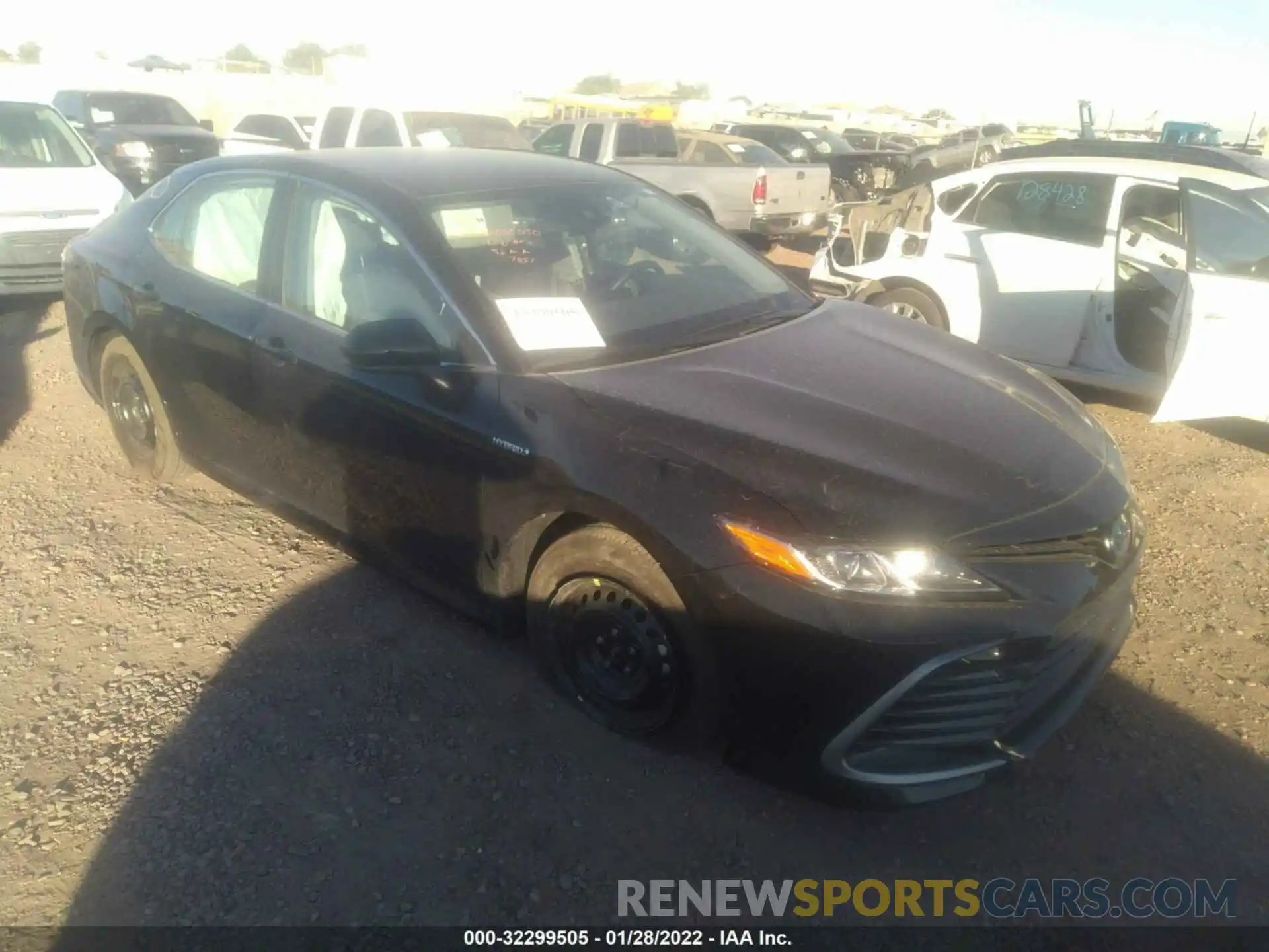 1 Photograph of a damaged car 4T1C31AK0MU027851 TOYOTA CAMRY 2021