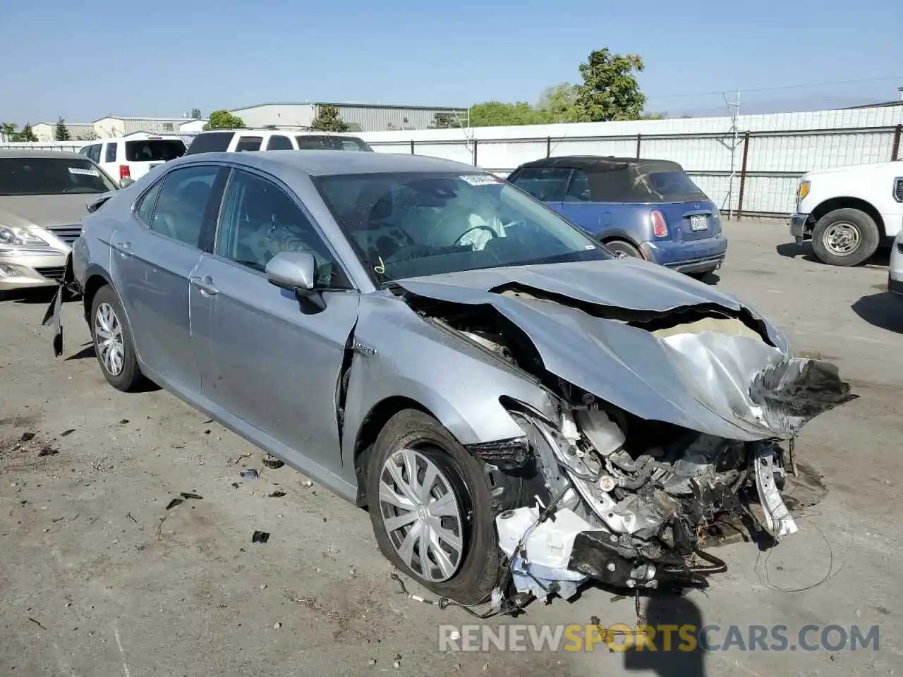 1 Photograph of a damaged car 4T1C31AK0MU547192 TOYOTA CAMRY 2021