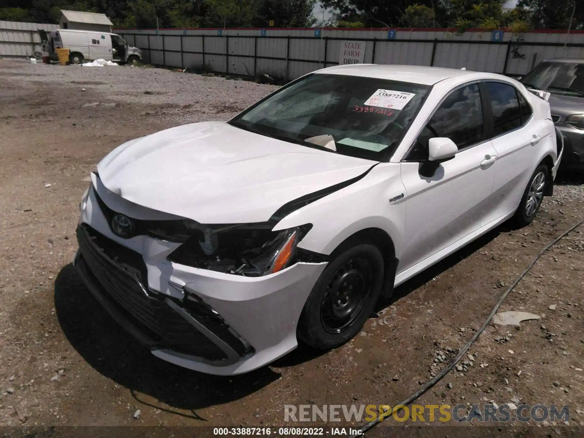 2 Photograph of a damaged car 4T1C31AK0MU560511 TOYOTA CAMRY 2021