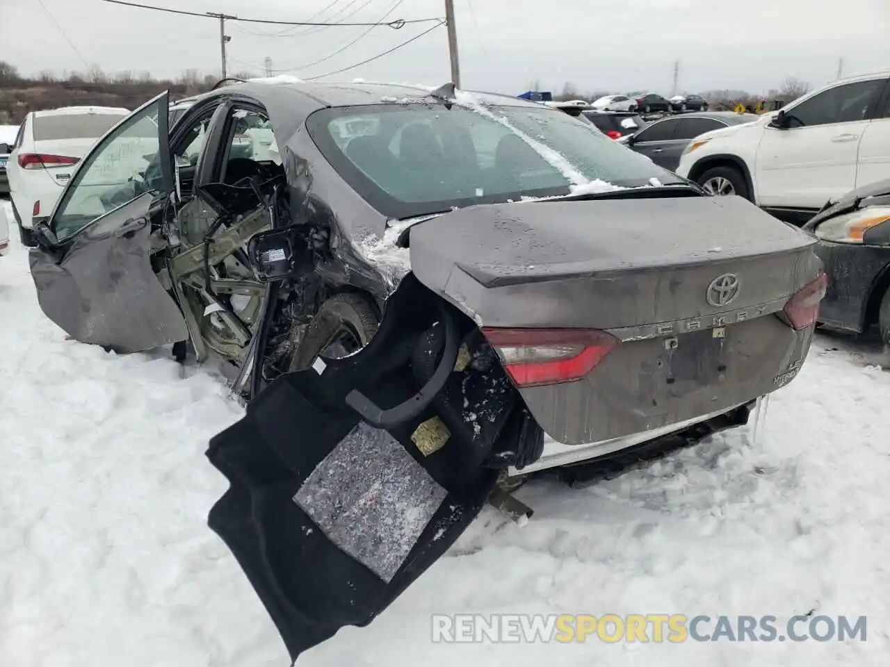 3 Photograph of a damaged car 4T1C31AK0MU563375 TOYOTA CAMRY 2021