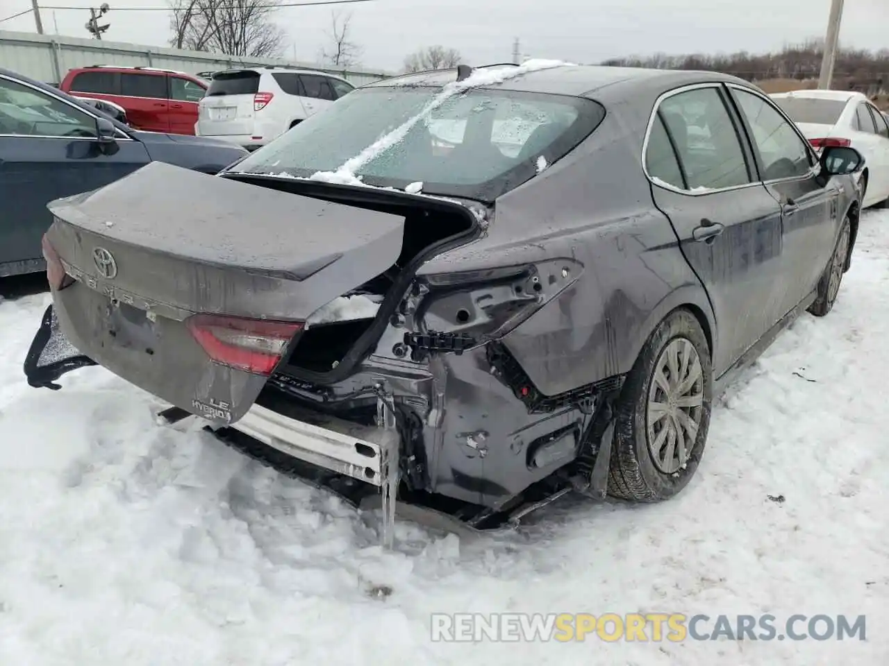 4 Photograph of a damaged car 4T1C31AK0MU563375 TOYOTA CAMRY 2021