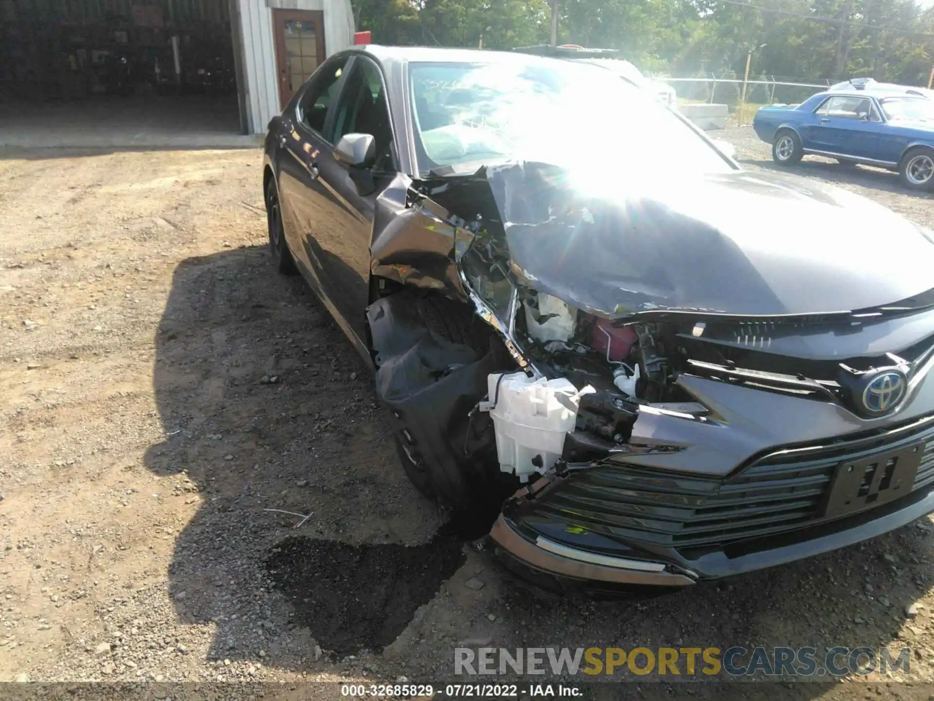 6 Photograph of a damaged car 4T1C31AK1MU030256 TOYOTA CAMRY 2021