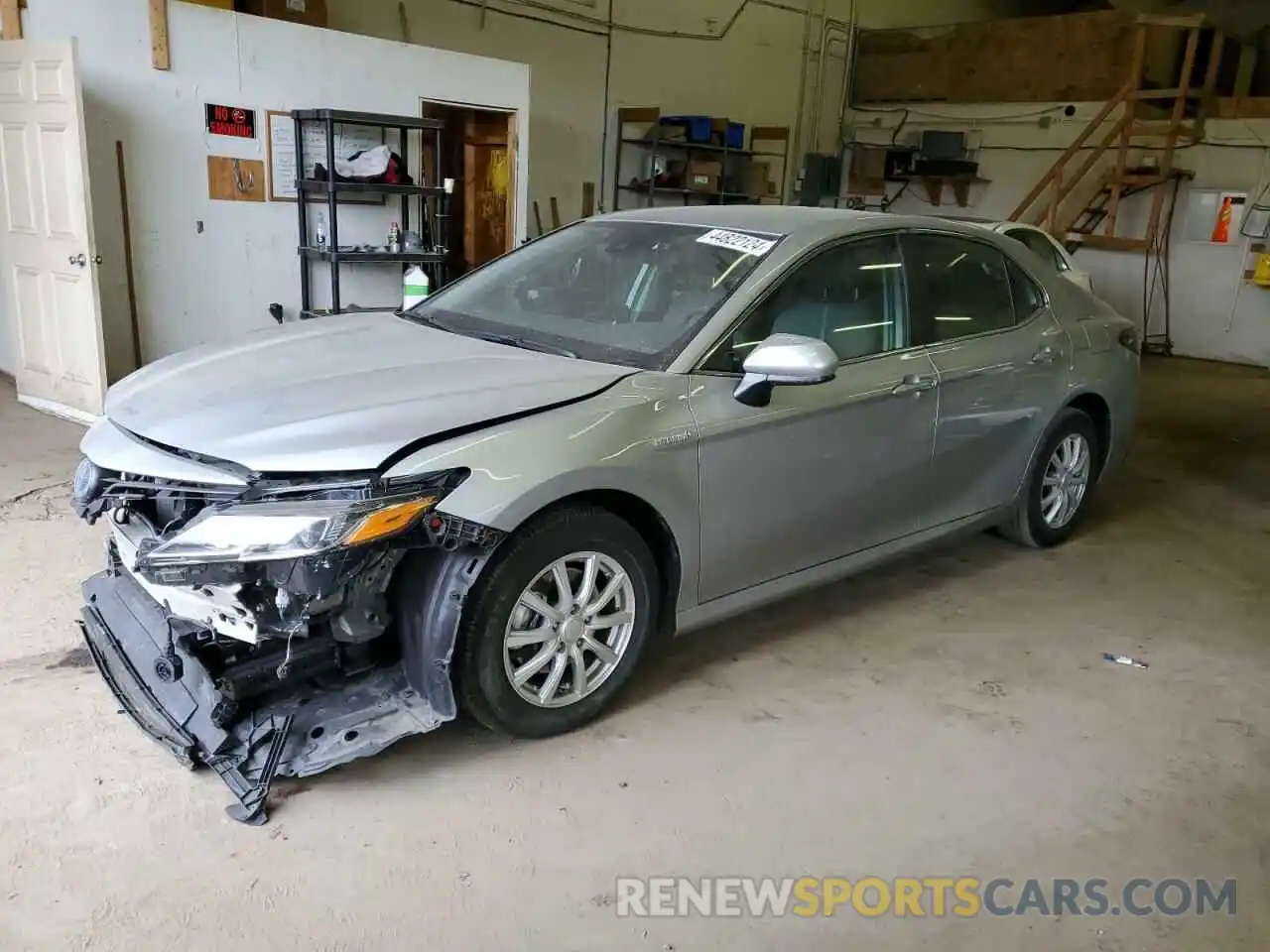 1 Photograph of a damaged car 4T1C31AK1MU031195 TOYOTA CAMRY 2021