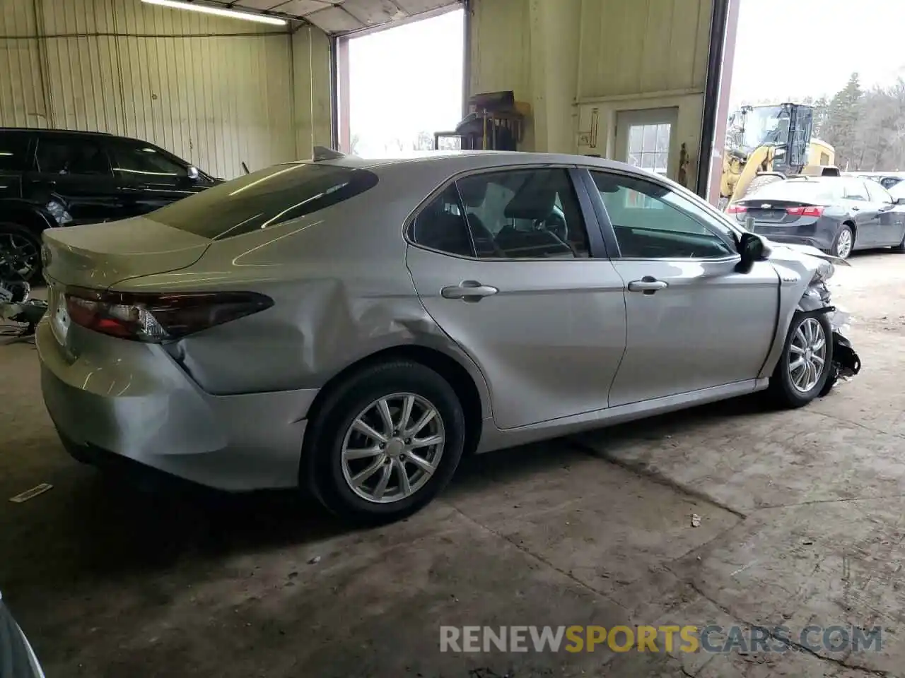 3 Photograph of a damaged car 4T1C31AK1MU031195 TOYOTA CAMRY 2021